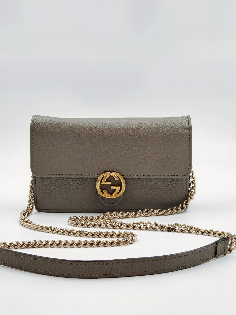 Gucci Interlocking Gg Wallet On Chain (Woc)